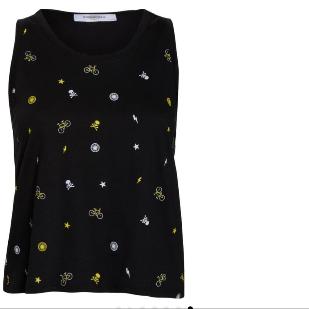 Only worn a few times soul by soul cycle tank